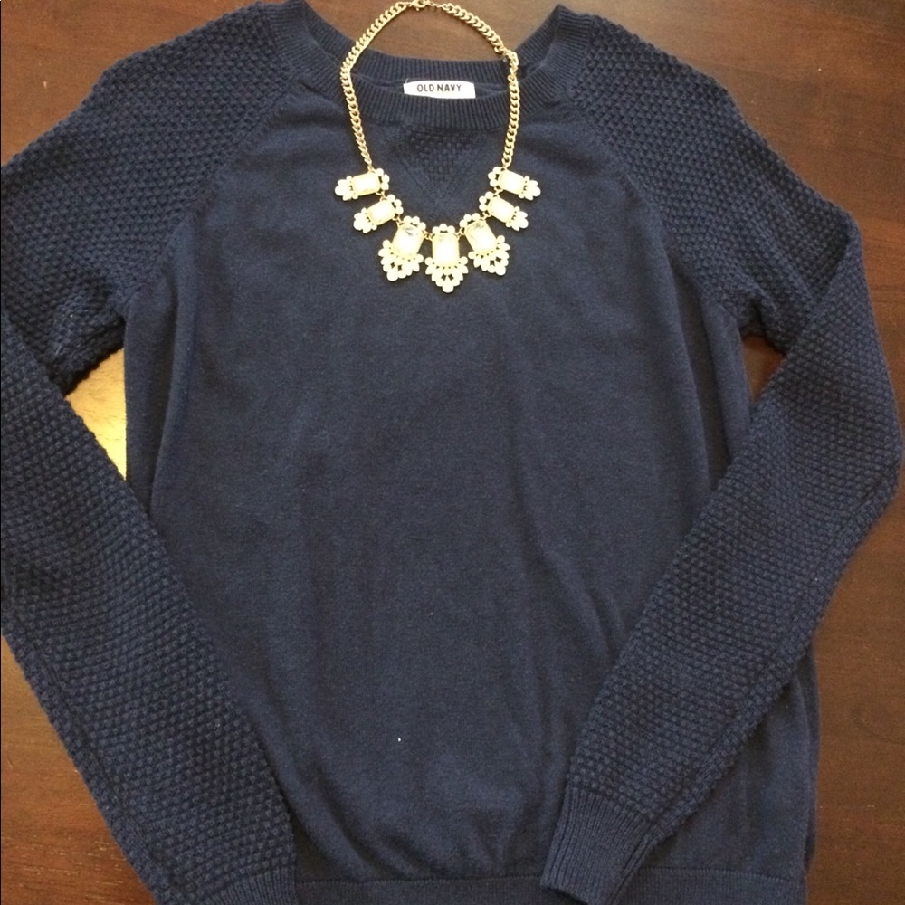 Old Navy sweater